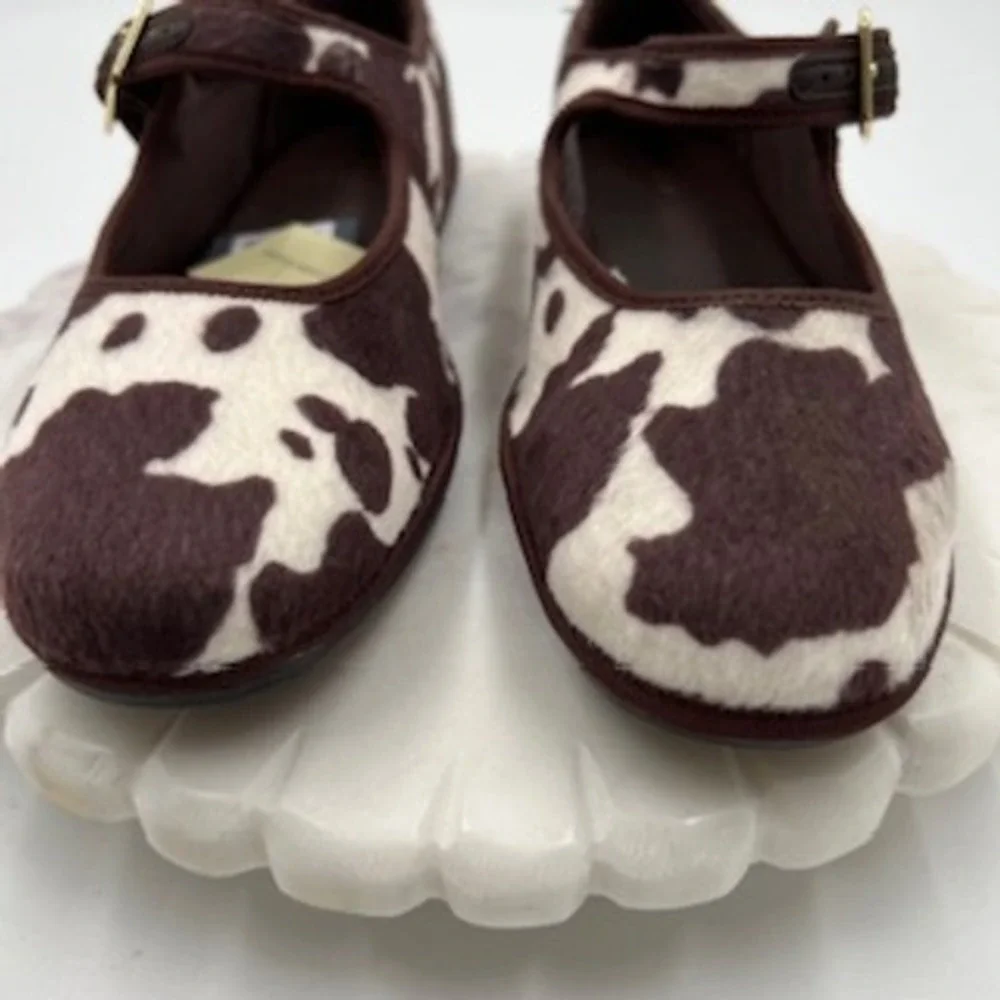 Universal Thread Womens Cow Print Mary Jane‎ Flats Brown White Size 10 NEW